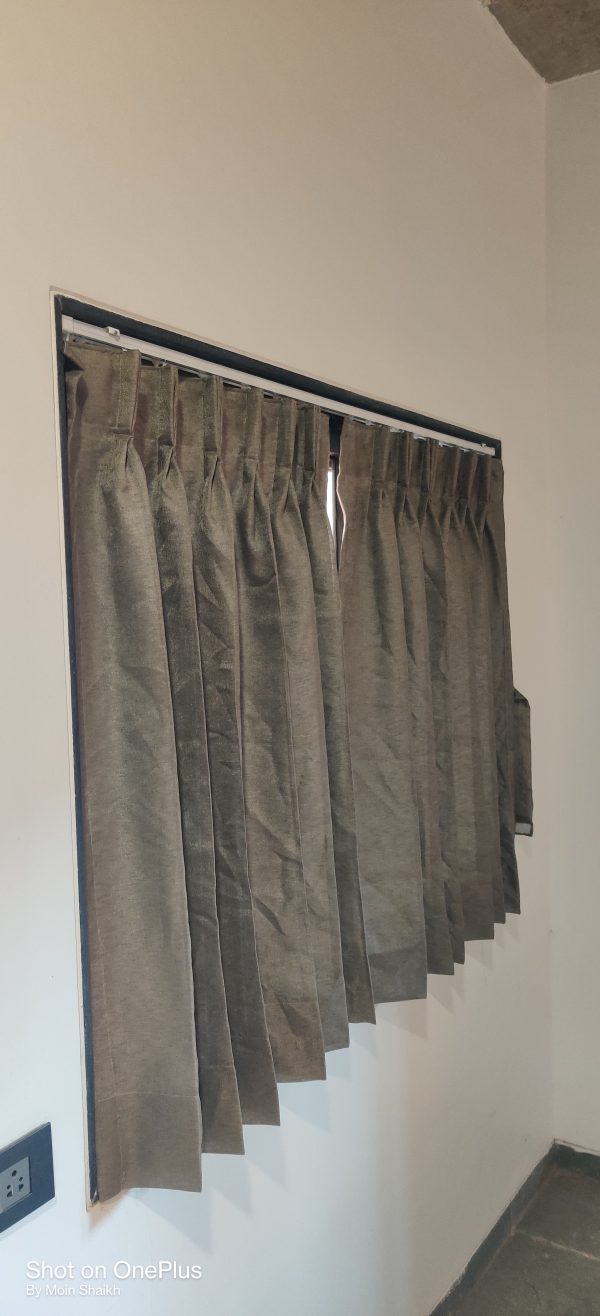 Elegant Plate Curtains – Unique & Stylish Interior Decor - Image 4